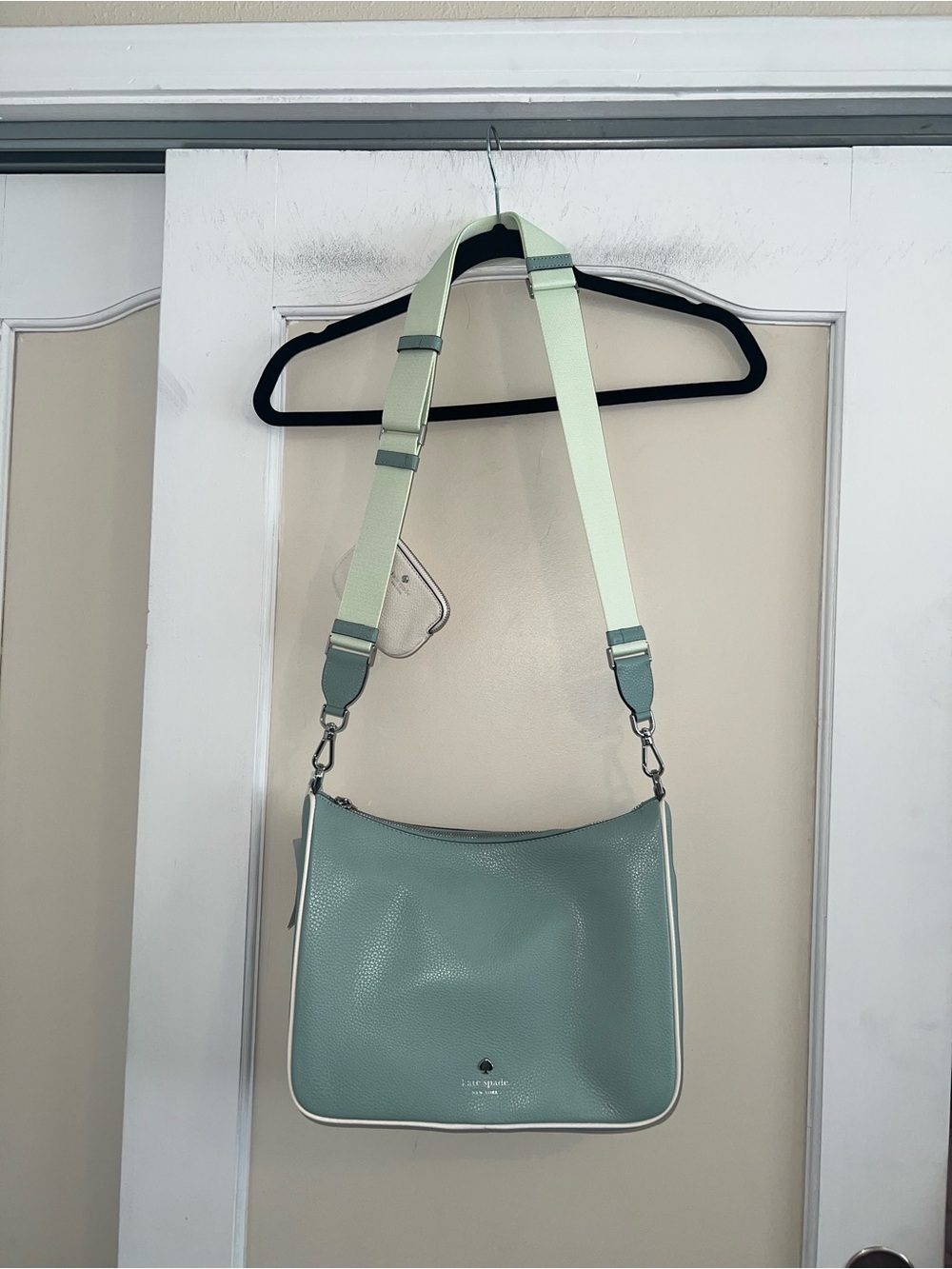 NWT Kate Spade Emma Large Crossbody Colorblock Pebb Aventurine with Extra Strap